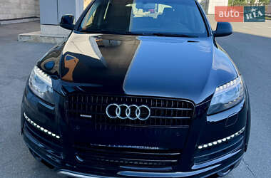Внедорожник / Кроссовер Audi Q7 2015 в Киеве