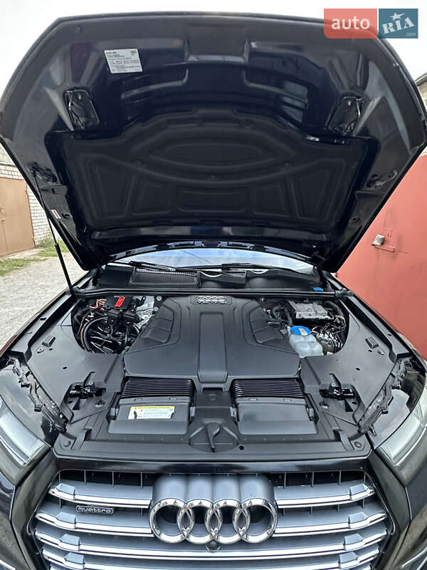 Внедорожник / Кроссовер Audi Q7 2016 в Полтаве фото 3 Внедорожник / Кроссовер Audi Q7 2016 в Полтаве