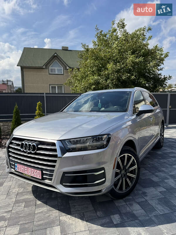 Внедорожник / Кроссовер Audi Q7 2016 в Тернополе