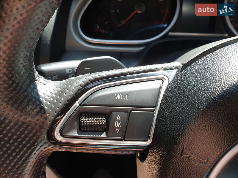 Позашляховик / Кросовер Audi Q7 2015 в Тернополі