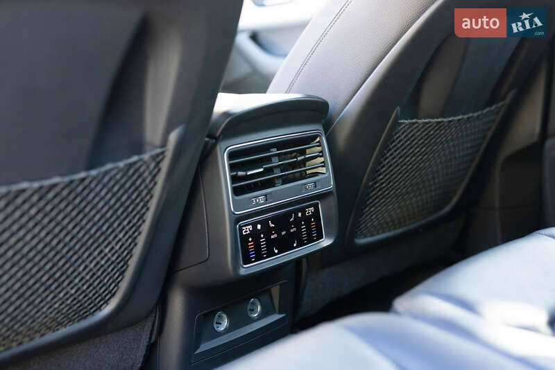 Позашляховик / Кросовер Audi Q7 2022 в Львові