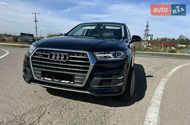 Внедорожник / Кроссовер Audi Q7 2016 в Черновцах