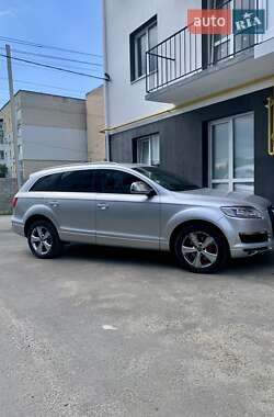 Внедорожник / Кроссовер Audi Q7 2006 в 