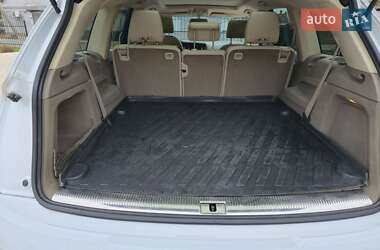Внедорожник / Кроссовер Audi Q7 2015 в 