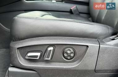 Позашляховик / Кросовер Audi Q7 2013 в 