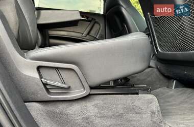 Позашляховик / Кросовер Audi Q7 2013 в 