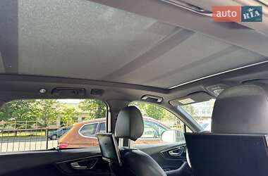 Позашляховик / Кросовер Audi Q7 2016 в 