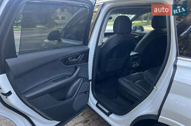 Внедорожник / Кроссовер Audi Q7 2020 в 