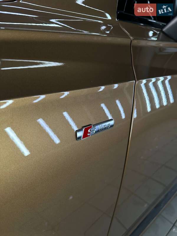 Позашляховик / Кросовер Audi Q7 2017 в Одесі