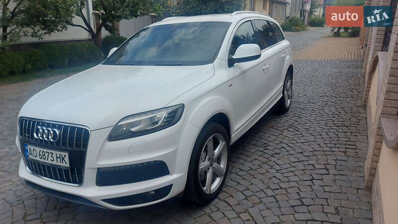 Позашляховик / Кросовер Audi Q7 2010 в Мукачевому