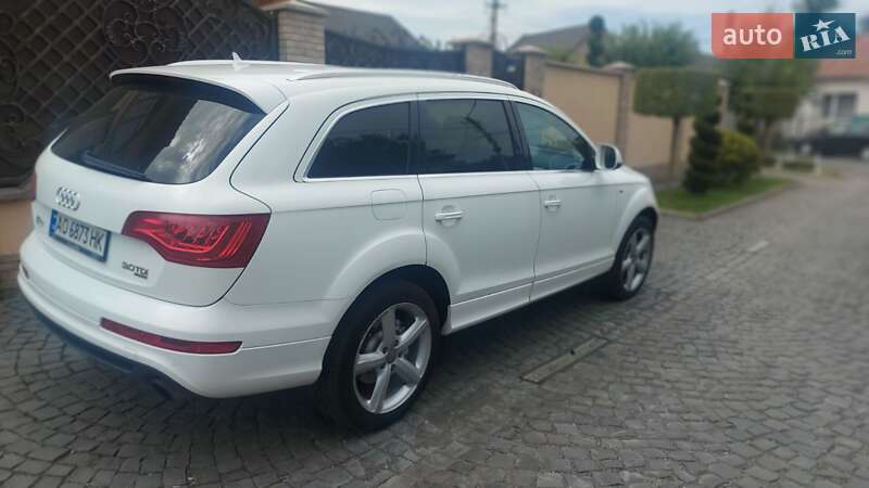 Позашляховик / Кросовер Audi Q7 2010 в Мукачевому