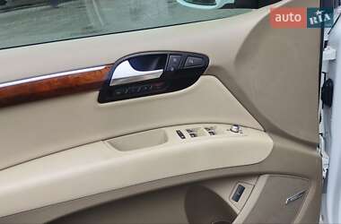 Внедорожник / Кроссовер Audi Q7 2015 в 