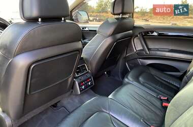 Внедорожник / Кроссовер Audi Q7 2006 в 