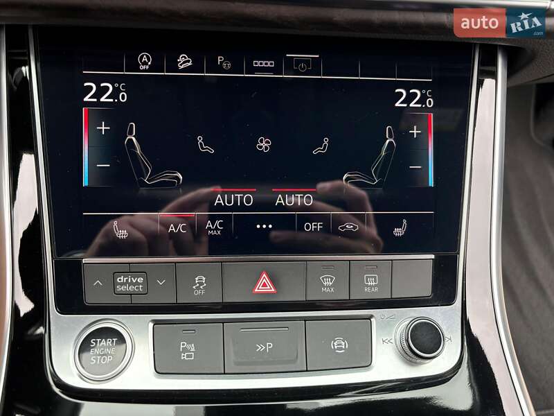 Позашляховик / Кросовер Audi Q7 2021 в Львові
