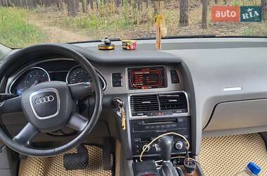 Внедорожник / Кроссовер Audi Q7 2008 в 