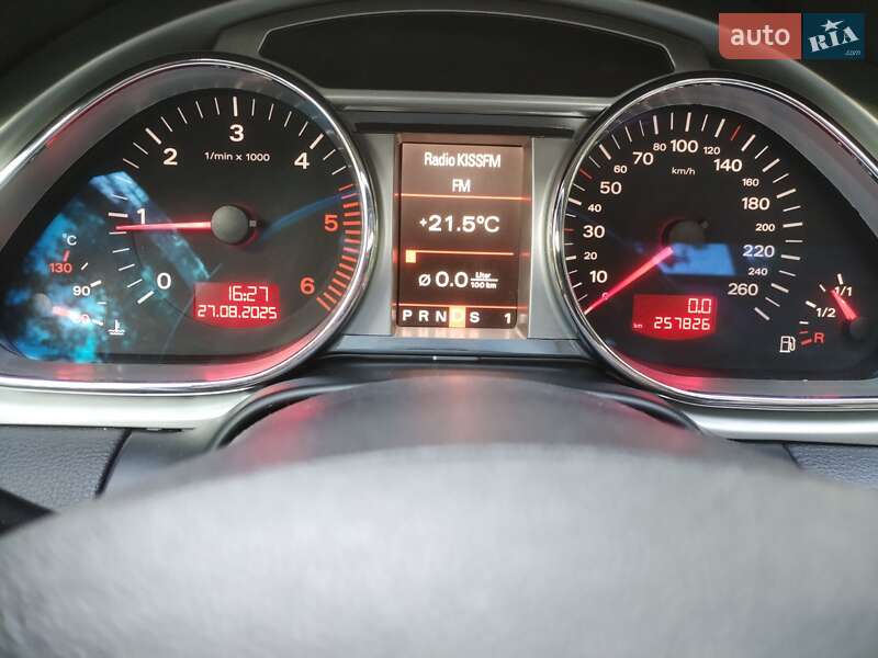 Позашляховик / Кросовер Audi Q7 2007 в Вишгороді