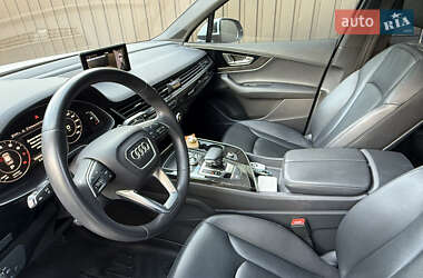 Внедорожник / Кроссовер Audi Q7 2018 в Киеве