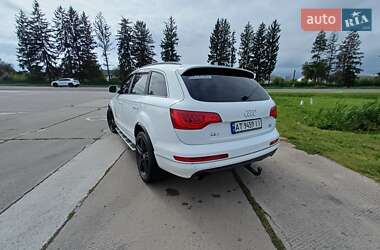 Внедорожник / Кроссовер Audi Q7 2010 в 