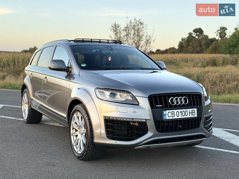 Позашляховик / Кросовер Audi Q7 2014 в Києві