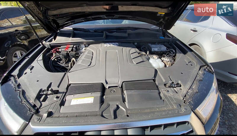 Позашляховик / Кросовер Audi Q7 2018 в Кременчуці