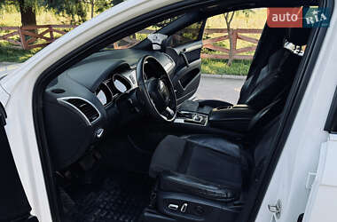 Внедорожник / Кроссовер Audi Q7 2010 в 
