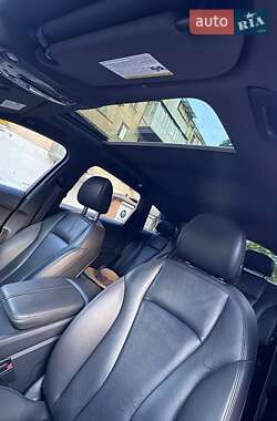 Позашляховик / Кросовер Audi Q7 2018 в 