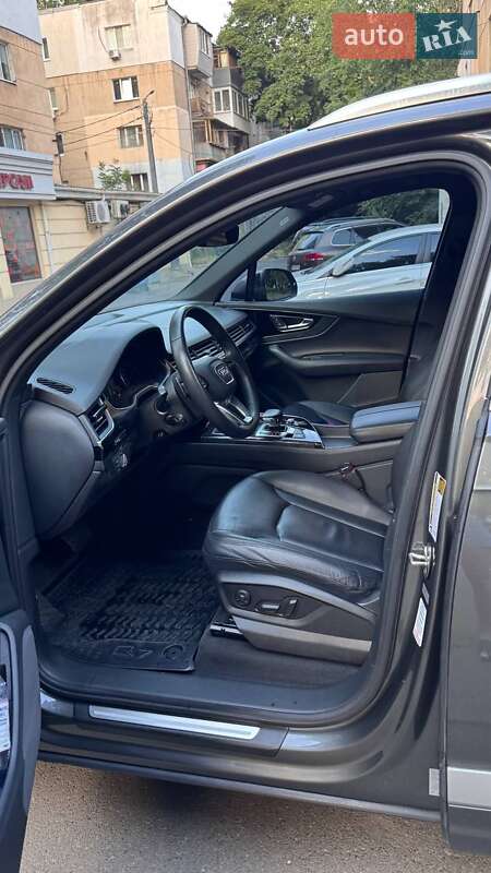 Внедорожник / Кроссовер Audi Q7 2018 в Одессе фото 14 Внедорожник / Кроссовер Audi Q7 2018 в Одессе