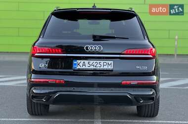 Внедорожник / Кроссовер Audi Q7 2020 в 