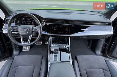 Внедорожник / Кроссовер Audi Q7 2020 в 