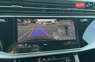 Внедорожник / Кроссовер Audi Q7 2020 в 