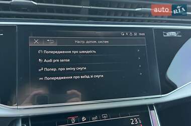 Внедорожник / Кроссовер Audi Q7 2020 в 