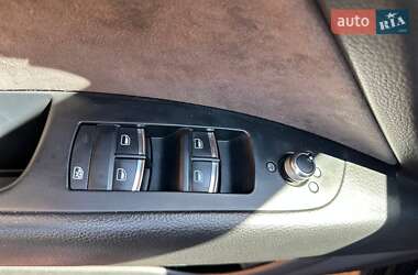 Внедорожник / Кроссовер Audi Q7 2011 в 