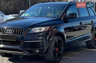 Позашляховик / Кросовер Audi Q7 2014 в 
