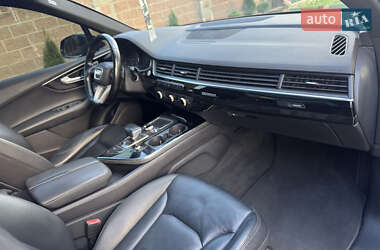 Внедорожник / Кроссовер Audi Q7 2019 в 
