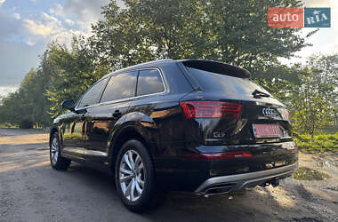 Внедорожник / Кроссовер Audi Q7 2019 в 