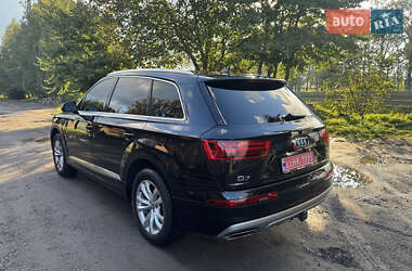 Внедорожник / Кроссовер Audi Q7 2019 в 