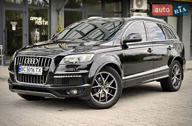 Внедорожник / Кроссовер Audi Q7 2010 в 