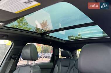 Позашляховик / Кросовер Audi Q7 2020 в 