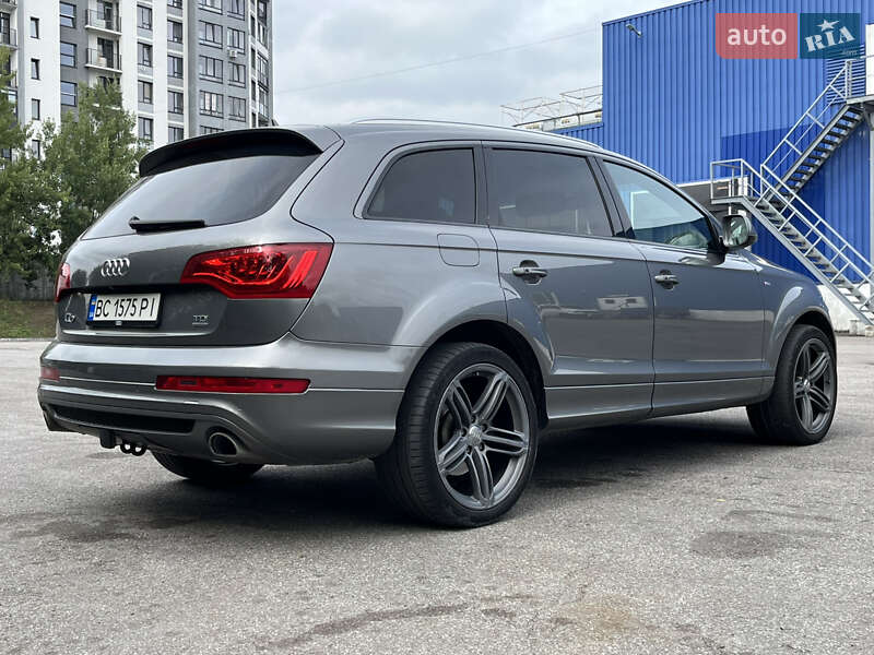 Позашляховик / Кросовер Audi Q7 2014 в Львові