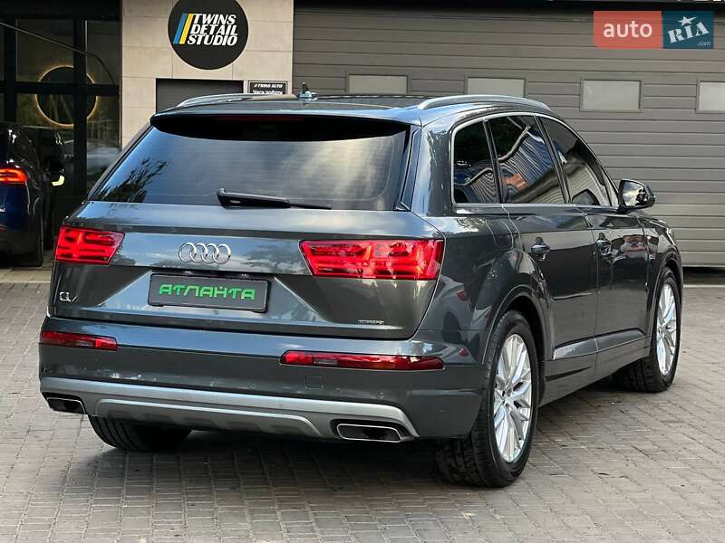 Позашляховик / Кросовер Audi Q7 2015 в Одесі фото 5 Позашляховик / Кросовер Audi Q7 2015 в Одесі