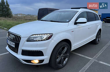 Внедорожник / Кроссовер Audi Q7 2015 в Софиевской Борщаговке