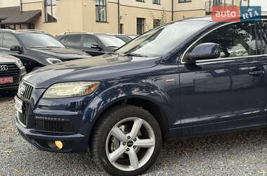 Внедорожник / Кроссовер Audi Q7 2013 в 