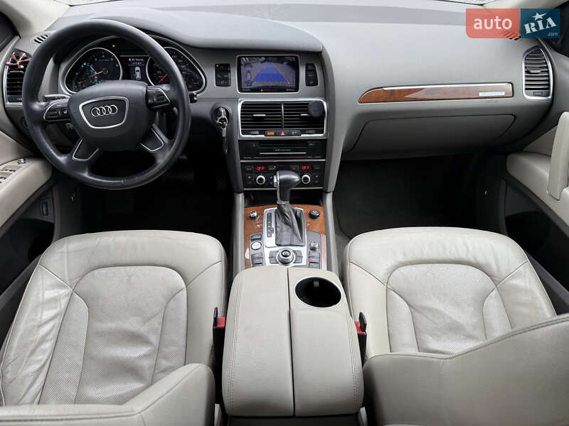Внедорожник / Кроссовер Audi Q7 2013 в Стрые