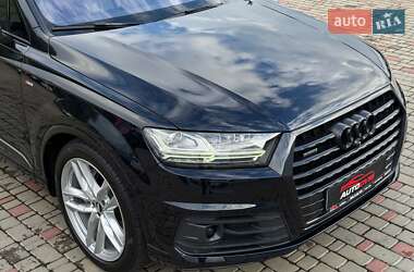 Внедорожник / Кроссовер Audi Q7 2016 в 