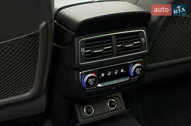 Внедорожник / Кроссовер Audi Q7 2016 в 