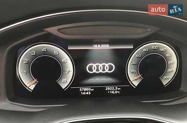 Внедорожник / Кроссовер Audi Q7 2022 в 