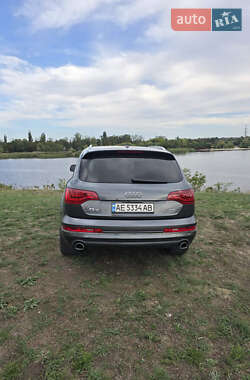 Внедорожник / Кроссовер Audi Q7 2012 в Кривом Роге
