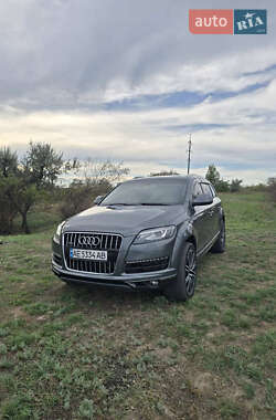 Внедорожник / Кроссовер Audi Q7 2012 в 