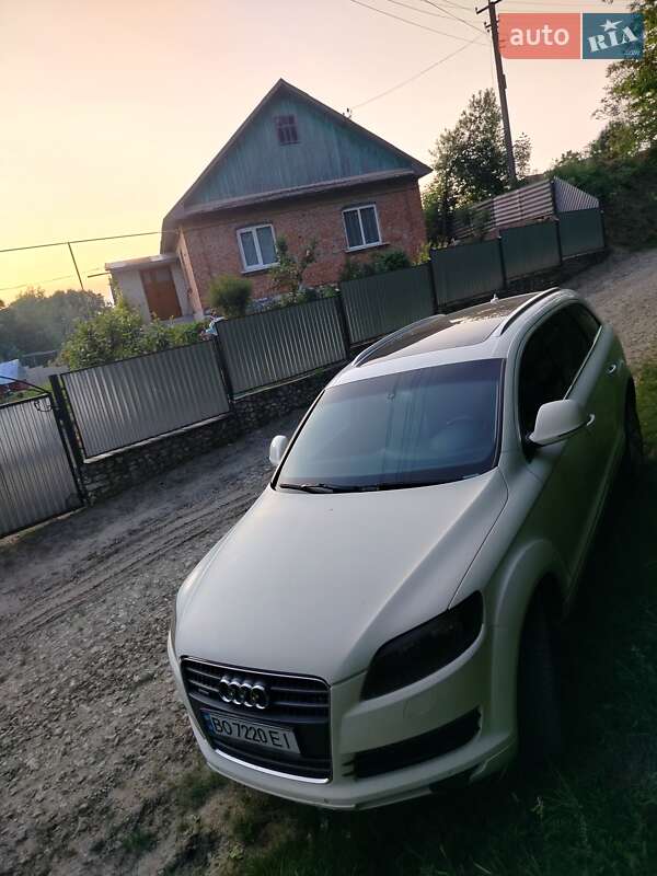 Внедорожник / Кроссовер Audi Q7 2007 в Тернополе