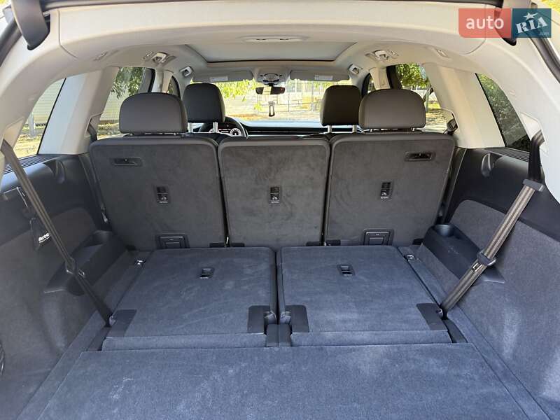 Позашляховик / Кросовер Audi Q7 2022 в Одесі